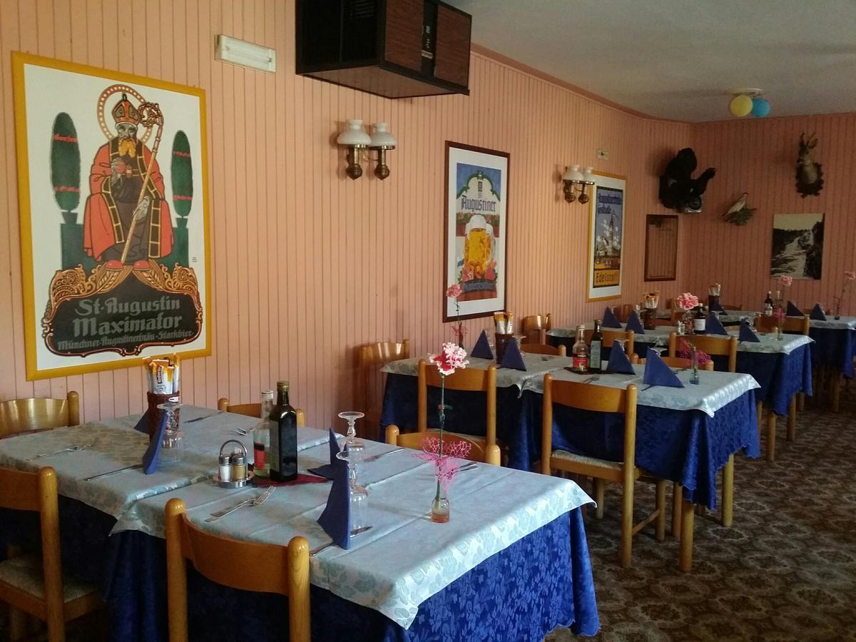 Albergo La Valle ดาวเน ภายนอก รูปภาพ
